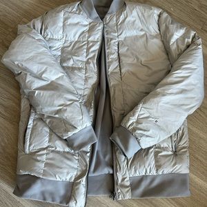 Men’s reversible Lululemon jacket